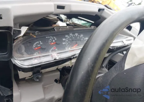 2000 Ford F-250 Lariat/Xl/Xlt from USA, damaged, VIN 1FTNX21F1YEB12689